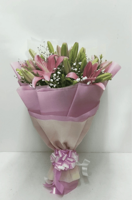 Bouquet/Hand Bunch of Asiatic Lily - Image 1