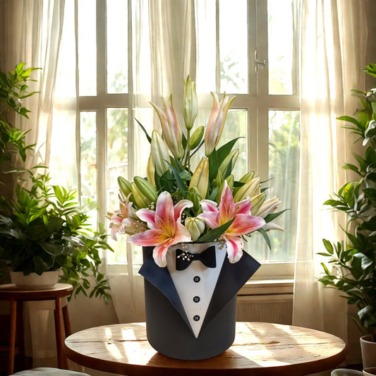 Floral arrangement of Fragrant Oriental Lilies in Box