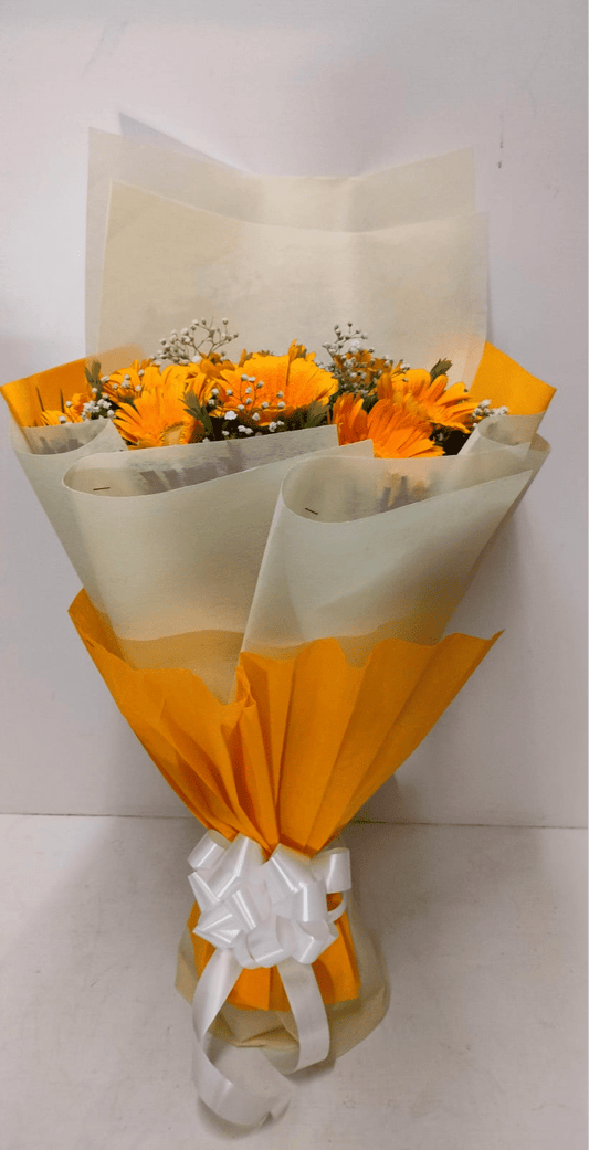 Bouquet made with Gerbera - Image 1