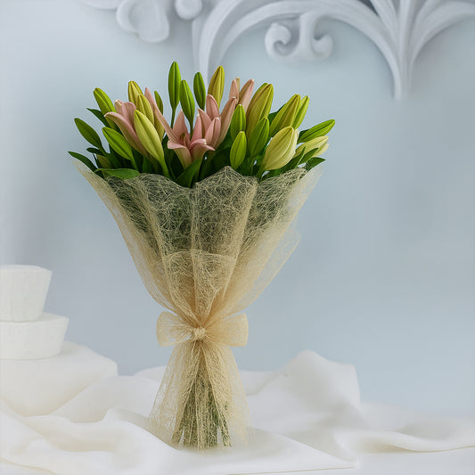 Bouquet of Asiatic Lilies in Jute Wrap